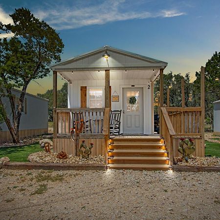 Lucky Star Ranch - Stargazer Hotel Tarpley Eksteriør billede